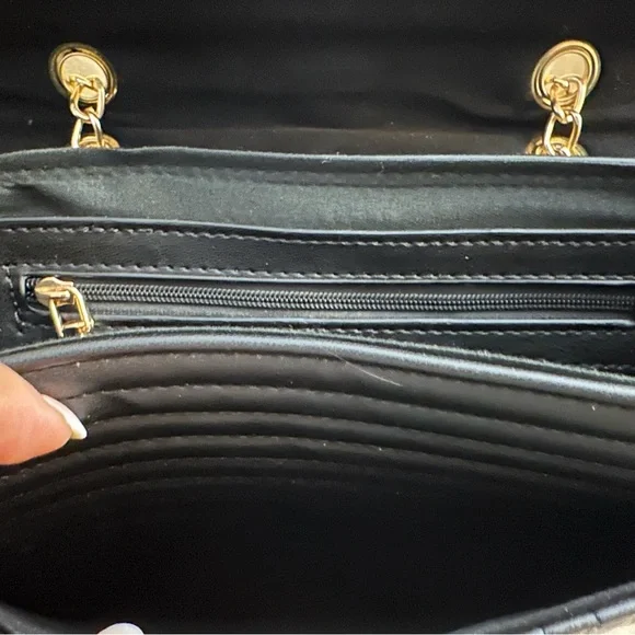 NWT Badgley Mischka Black Quilted Crossbody & Shoulder Bag – Vegan Leather - Picture 10 of 13